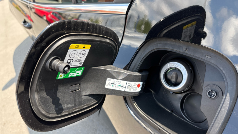 Ford Focus 1.0 EcoBoost Hybrid mHEV 155 Titanium 5dr Auto Petrol Hatchback